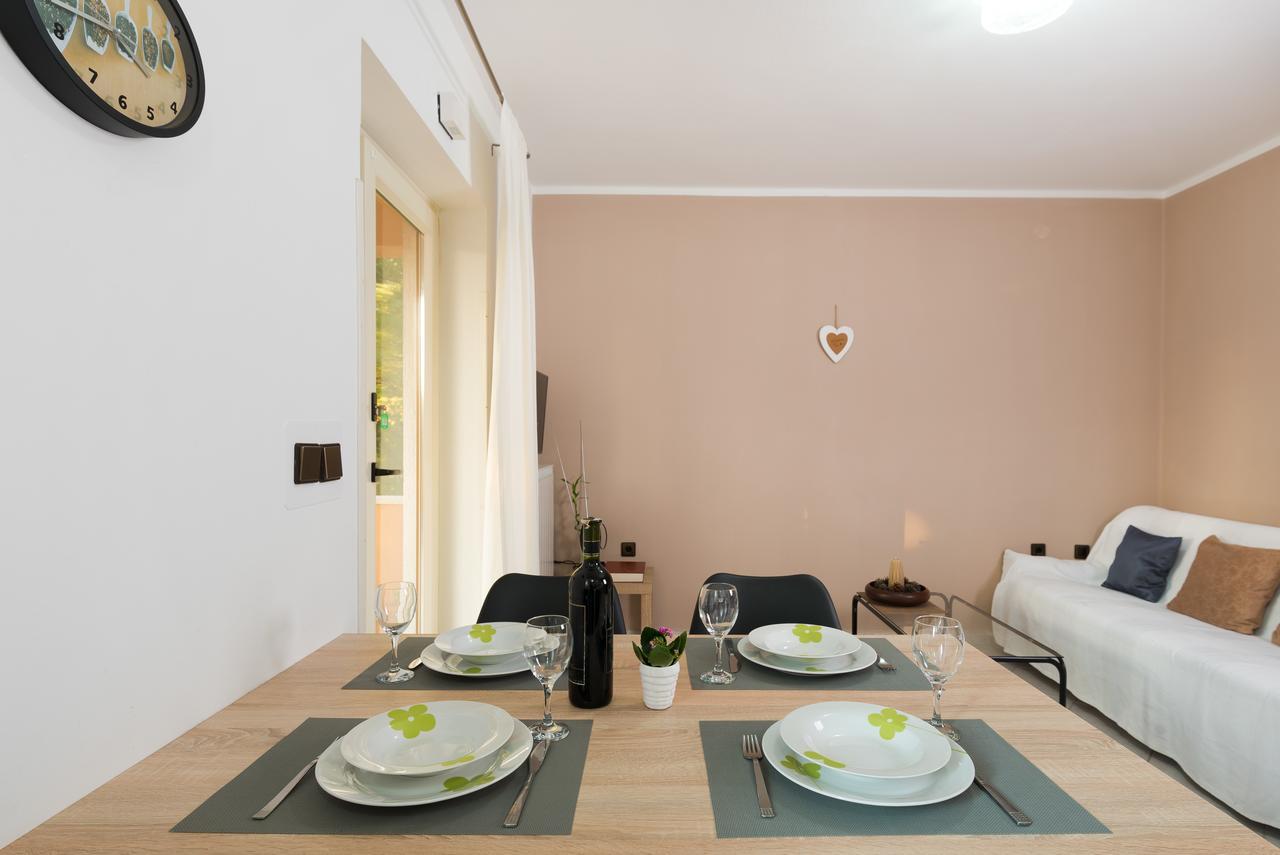 Apartments Karlo & Ivona 라빈 외부 사진